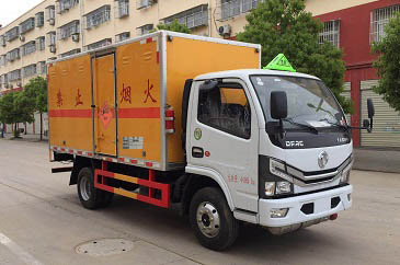 ��������CLW5040XQYE6�ͱ����������䳵